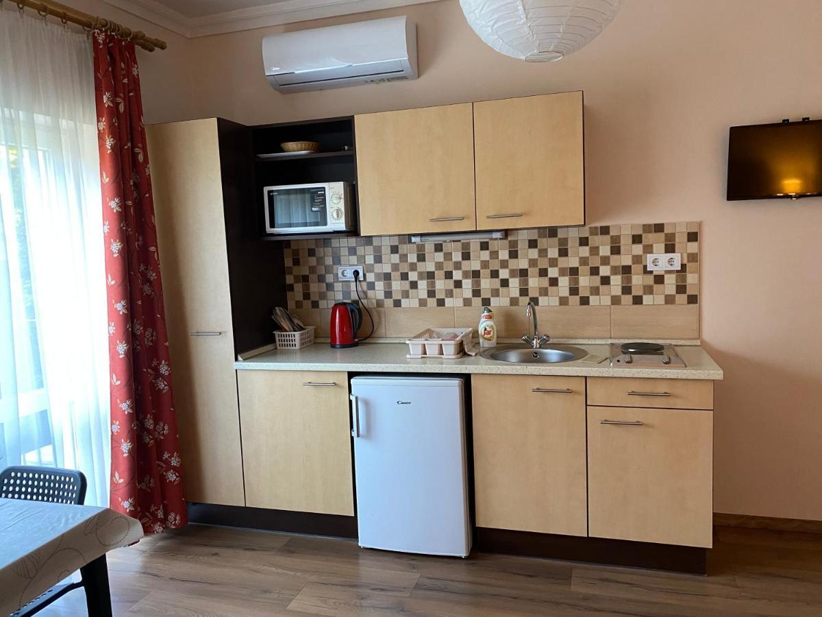 Magyar Apartman Iii. Apartment Hajduszoboszlo Exterior photo