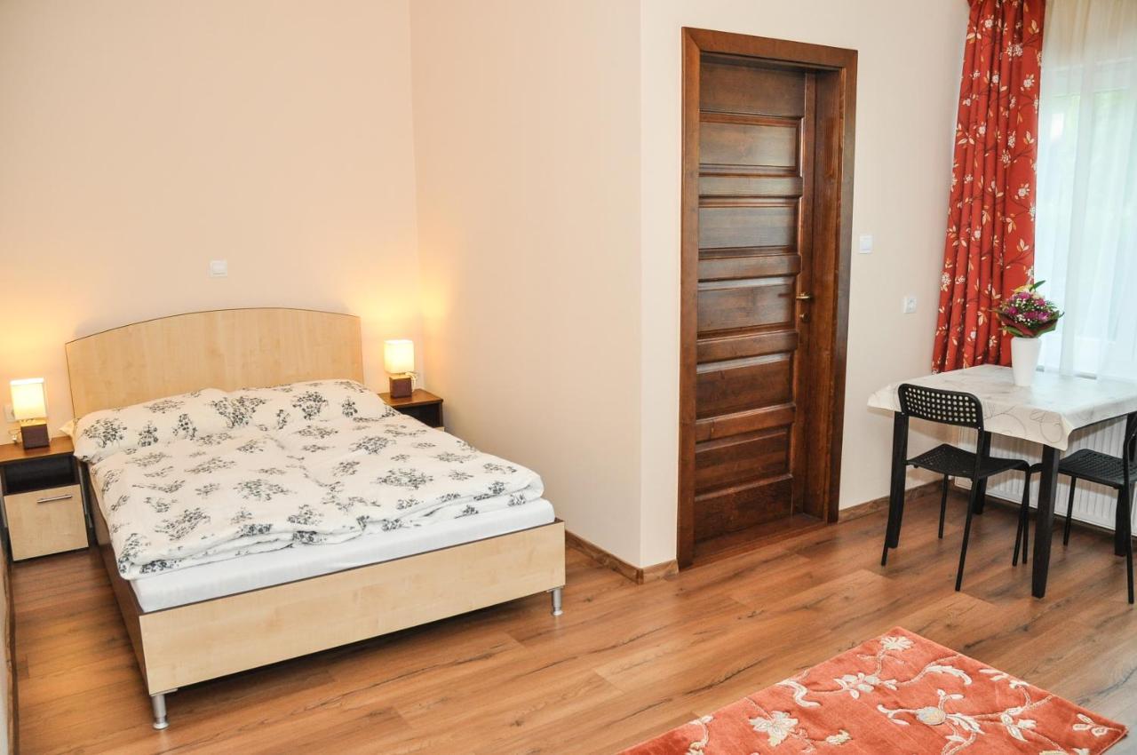 Magyar Apartman Iii. Apartment Hajduszoboszlo Exterior photo