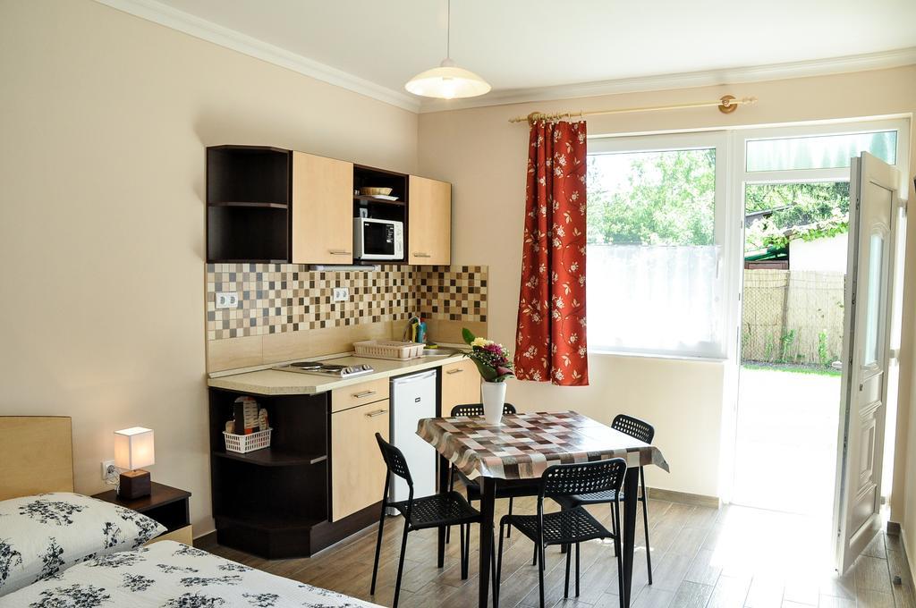 Magyar Apartman Iii. Apartment Hajduszoboszlo Exterior photo
