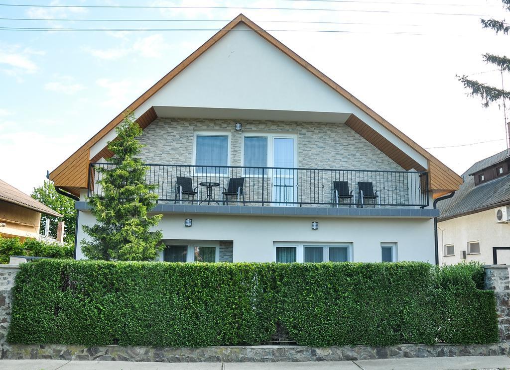 Magyar Apartman Iii. Apartment Hajduszoboszlo Exterior photo