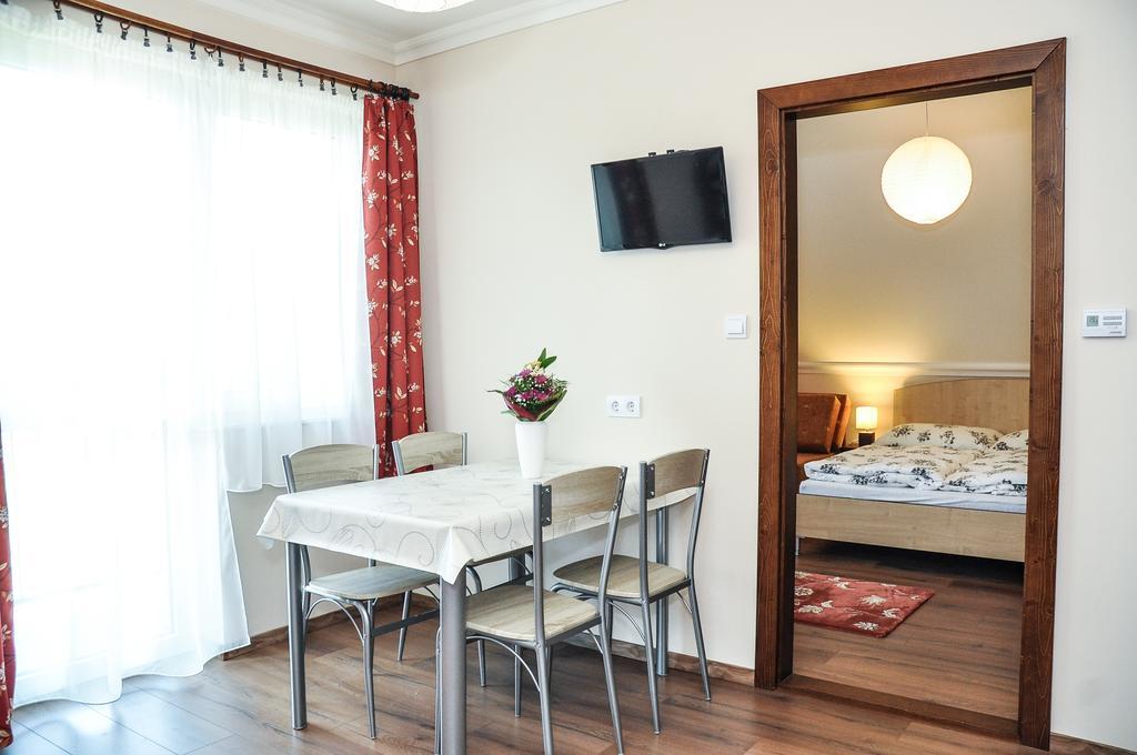 Magyar Apartman Iii. Apartment Hajduszoboszlo Exterior photo